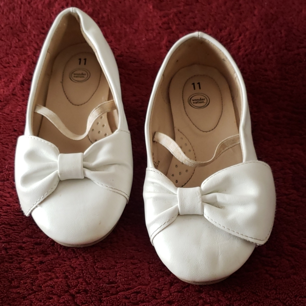 Girl white flats